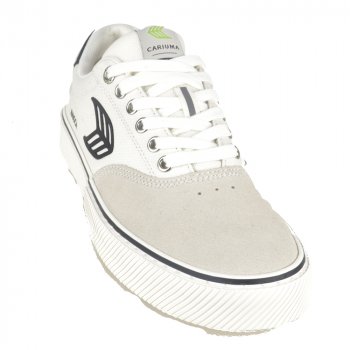 Cariuma Naioca vintage white/black Shoes